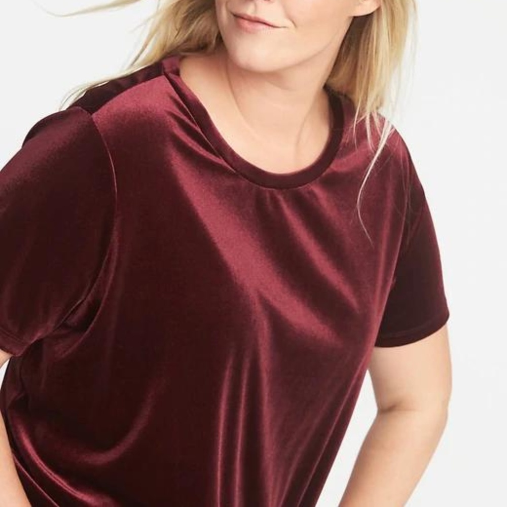 Old Navy Plus-Size Velvet Top New - Picture 2 of 5